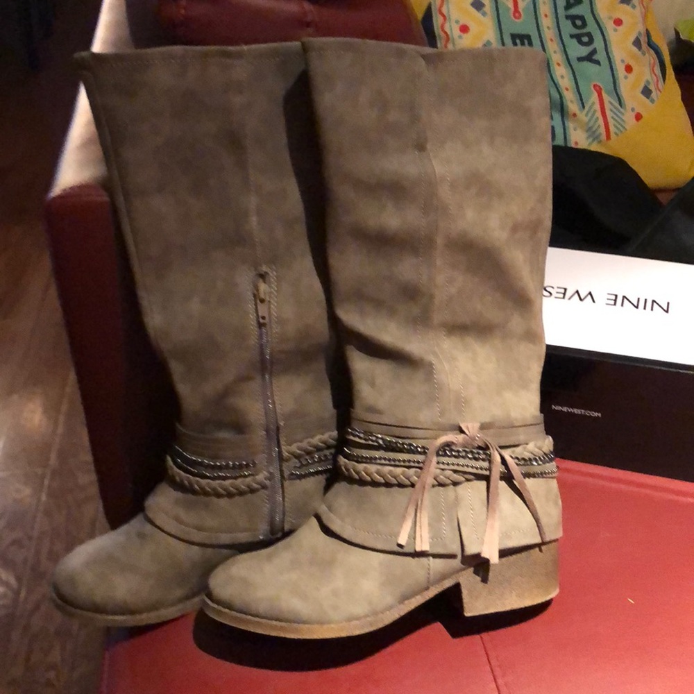 Cute boots